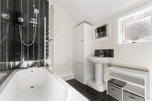 Photo 25- click for photo gallery